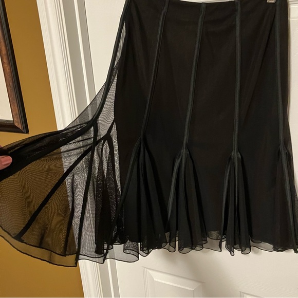 JS Collections black skirt: chiffon, satin ribbon trim, ruffled hem, lined - Picture 1 of 10